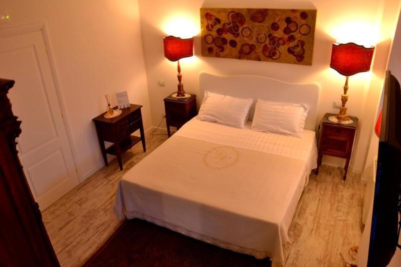 Hotel Domus Lina Fiumicino Esterno foto