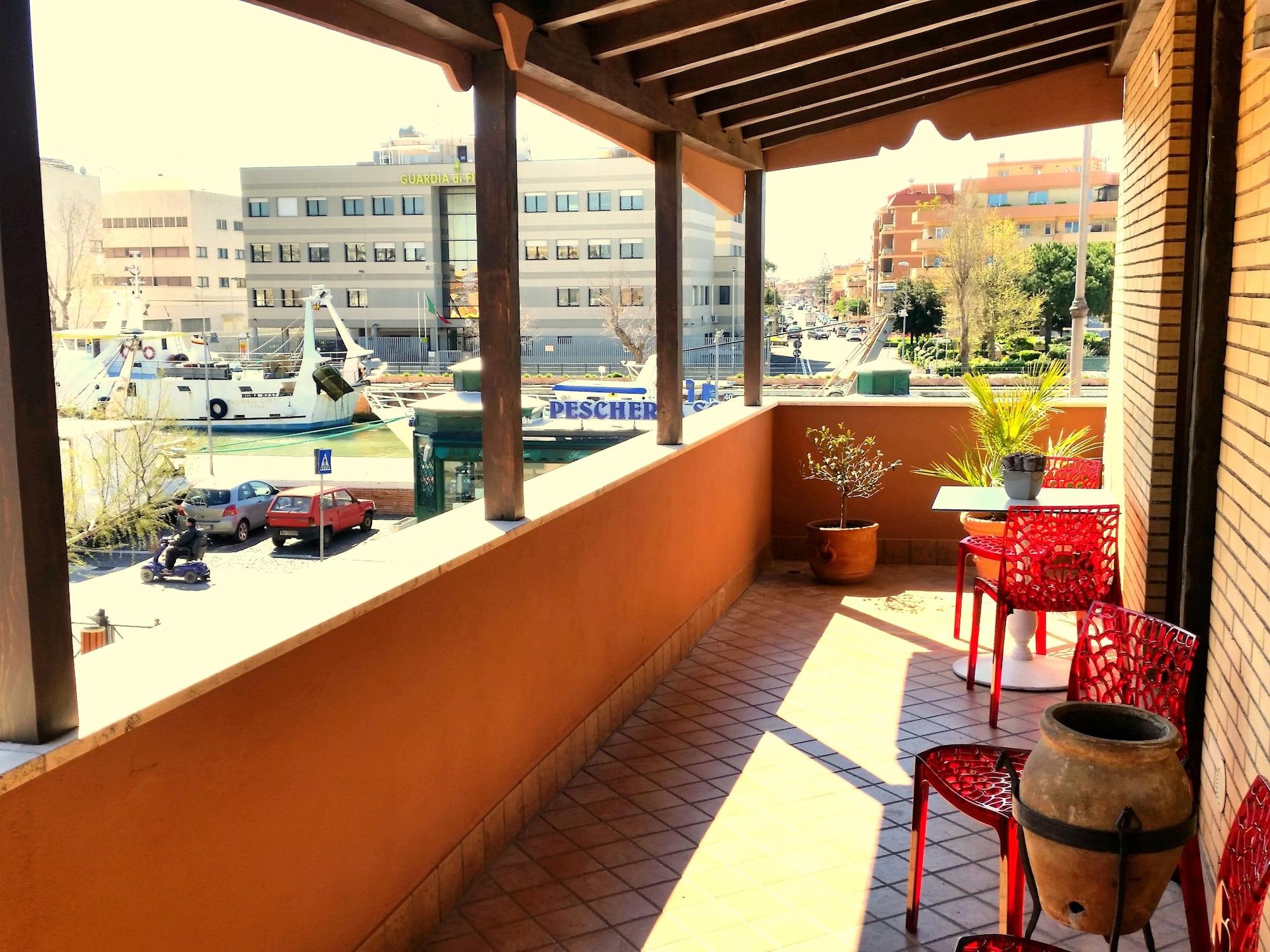Hotel Domus Lina Fiumicino Esterno foto