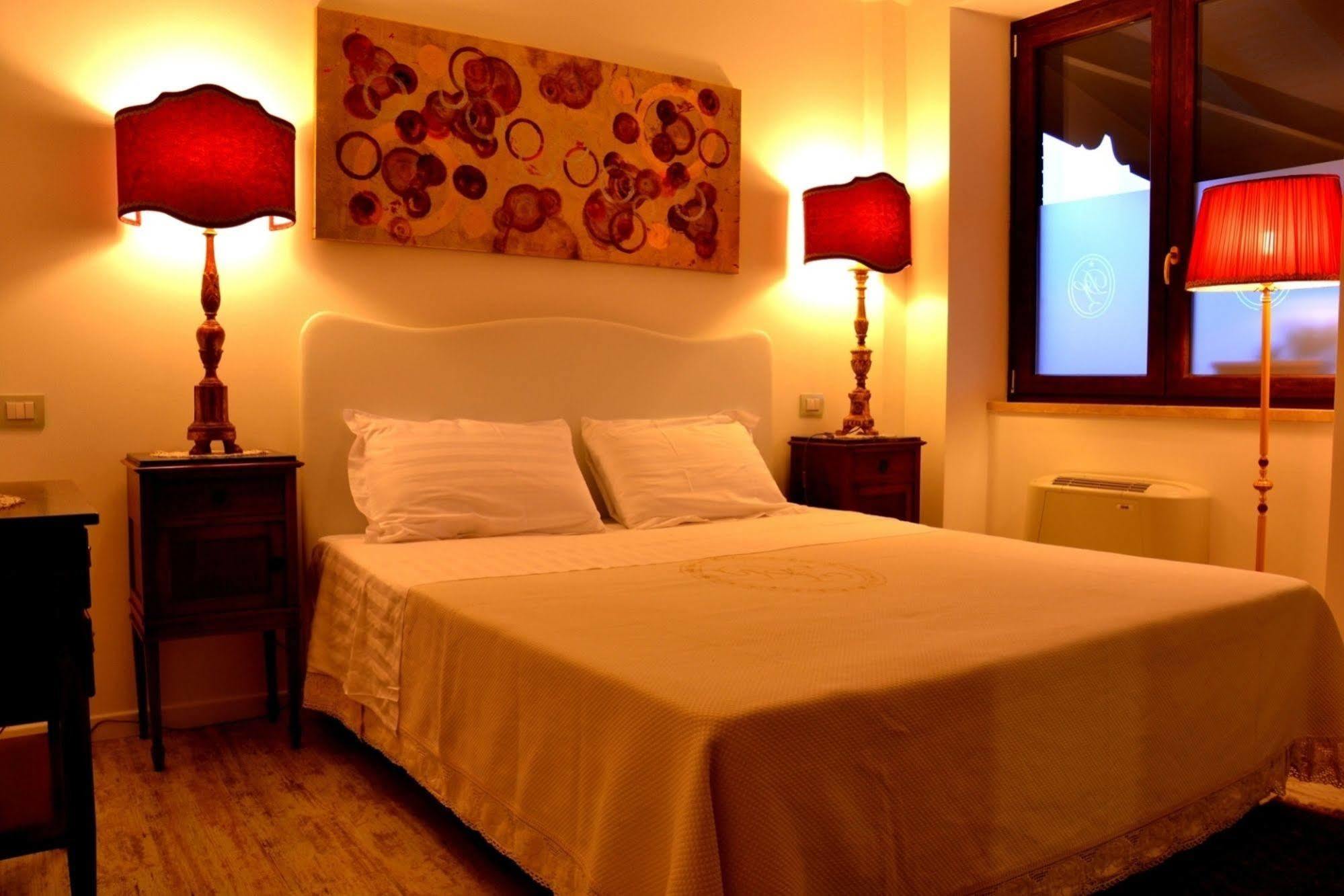 Hotel Domus Lina Fiumicino Esterno foto