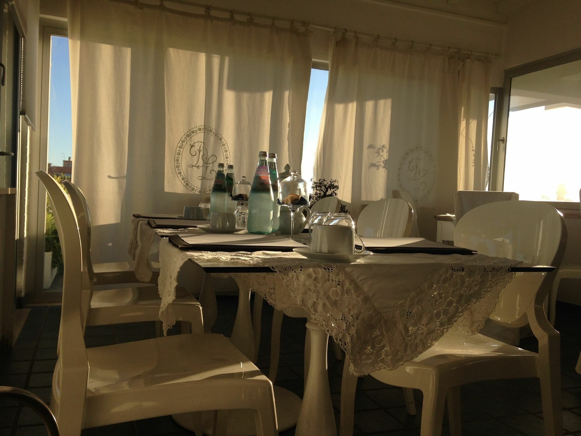 Hotel Domus Lina Fiumicino Esterno foto